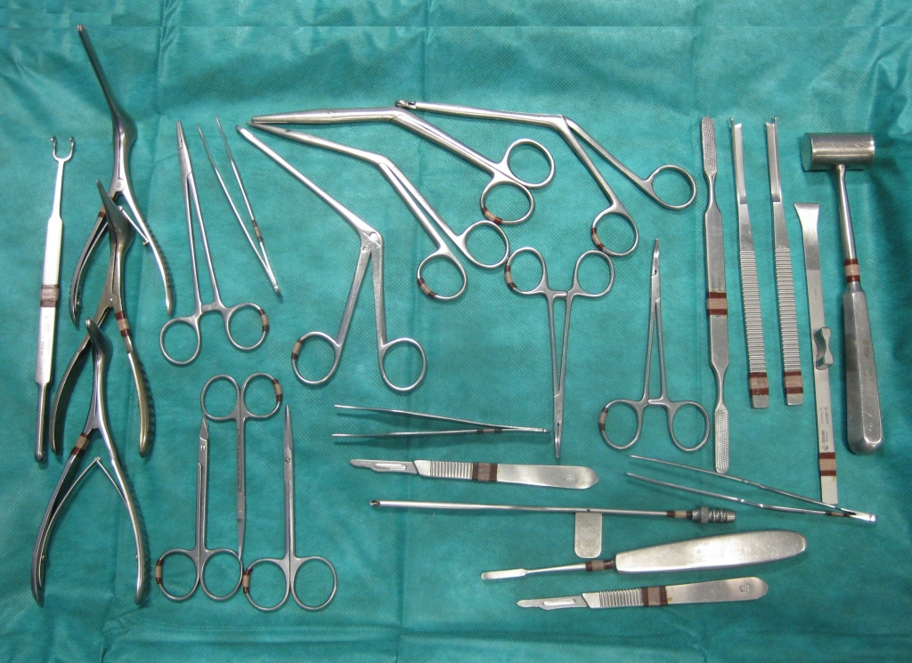 Instrumental quirúrgico de rinoplastia-septoplastia